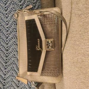 Guess crossbody bag